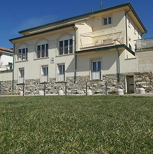Residence Villa Livia Сан-Вінченцо Exterior photo