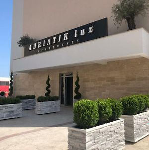 Adriatik Lux Apartments Будва Exterior photo