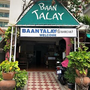 Готель Baan Talay Паттая Exterior photo
