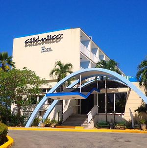 Hotel Atlantico Гавана Exterior photo