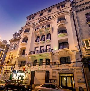 Hotel Carpati Imparatul Romanilor Бухарест Exterior photo