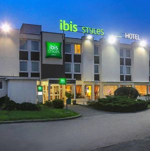 Готель Ibis Styles Orleans Ла-Шапель-Сен-Мемен Exterior photo