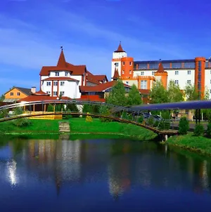 Vyshegrad Castle Hotel Вишгород Exterior photo