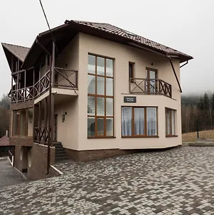 Апартаменти Girska Feyeria Мигове Exterior photo