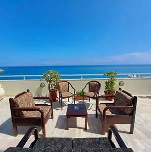 Seaview Flora'S Luxury Apartment Rethymno  Exterior photo