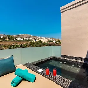 Апартаменти The Penthouse Santorini, With Private Outdoor Jetted Tub, Kamari, Thira Фіра Exterior photo