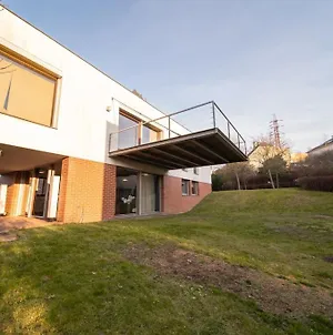 Design Architect Villa With 2 Apartments Прага Exterior photo