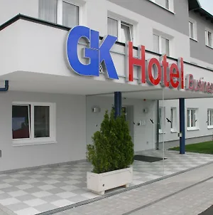 G&K Hotel Гунтрамсдорф Exterior photo