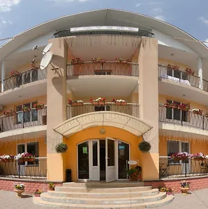 Galant Hotel Бориспіль Exterior photo